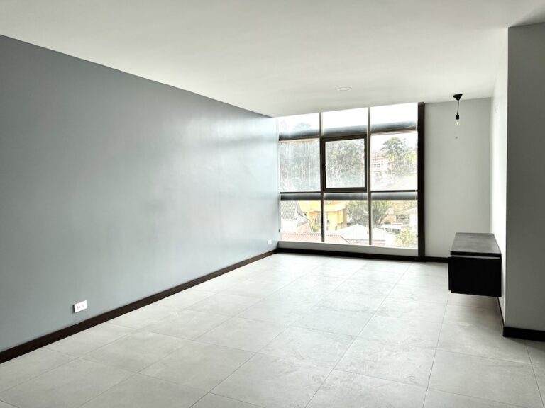 Listing 388 — photo 1